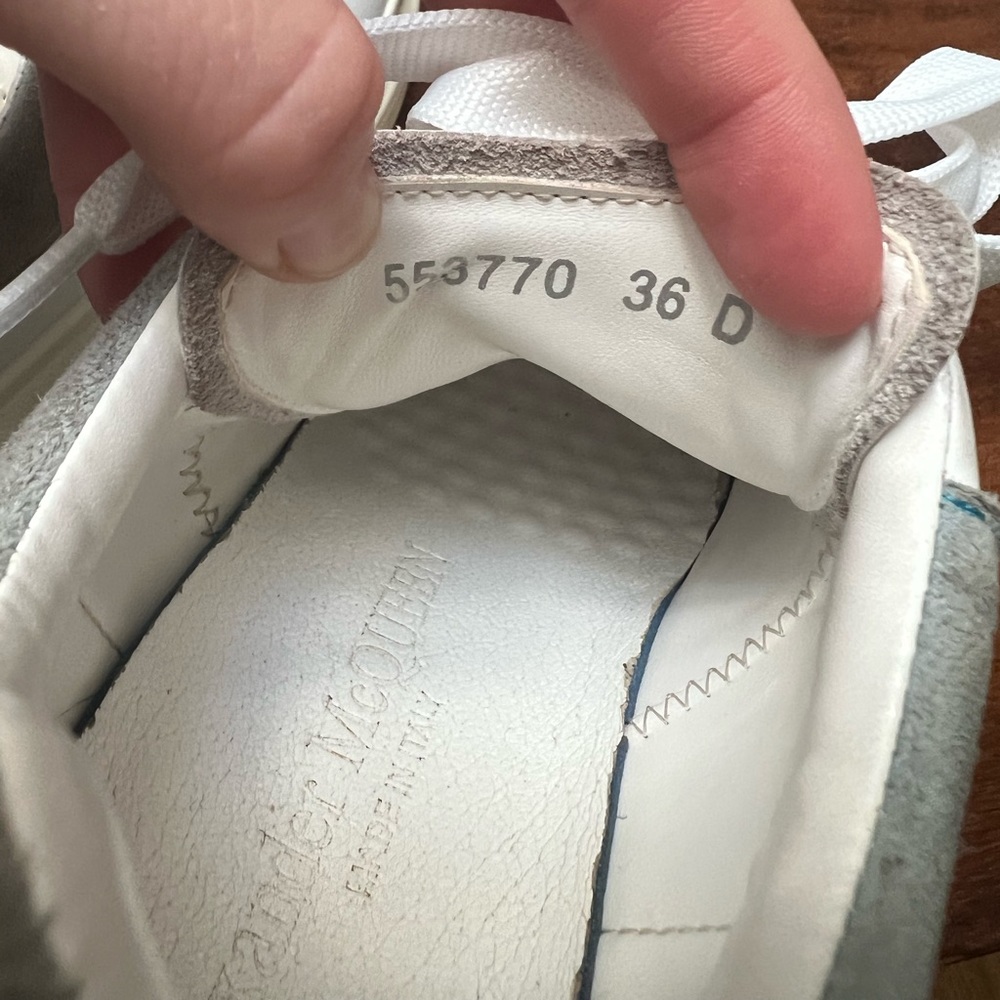 Alexander McQueen Leather Oversized Sneaker - Picture 8 of 8